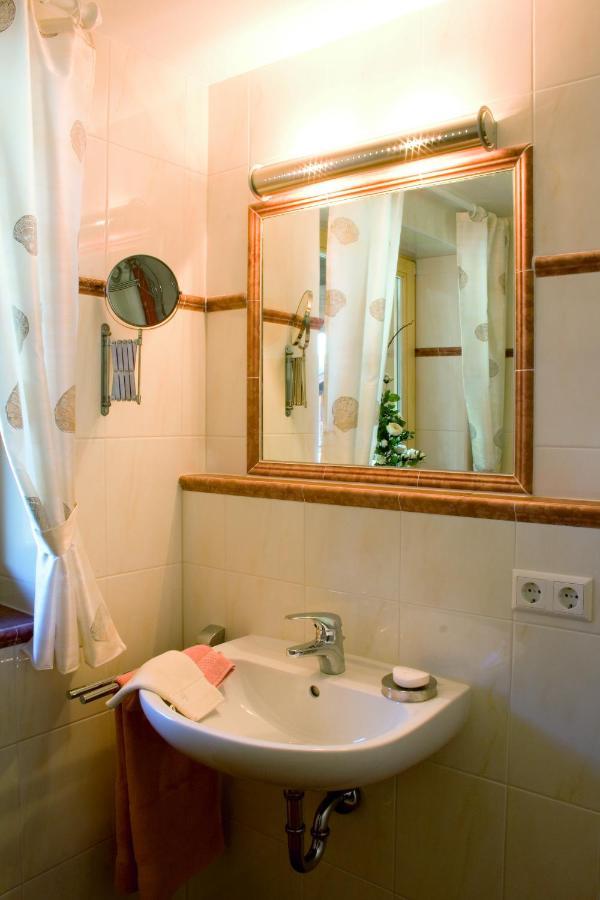 Ferienwohnung Kaiserin Reit im Winkl Bagian luar foto